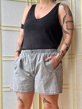 Vintage 100% Cotton Elastic Waist Shorts with Pockets